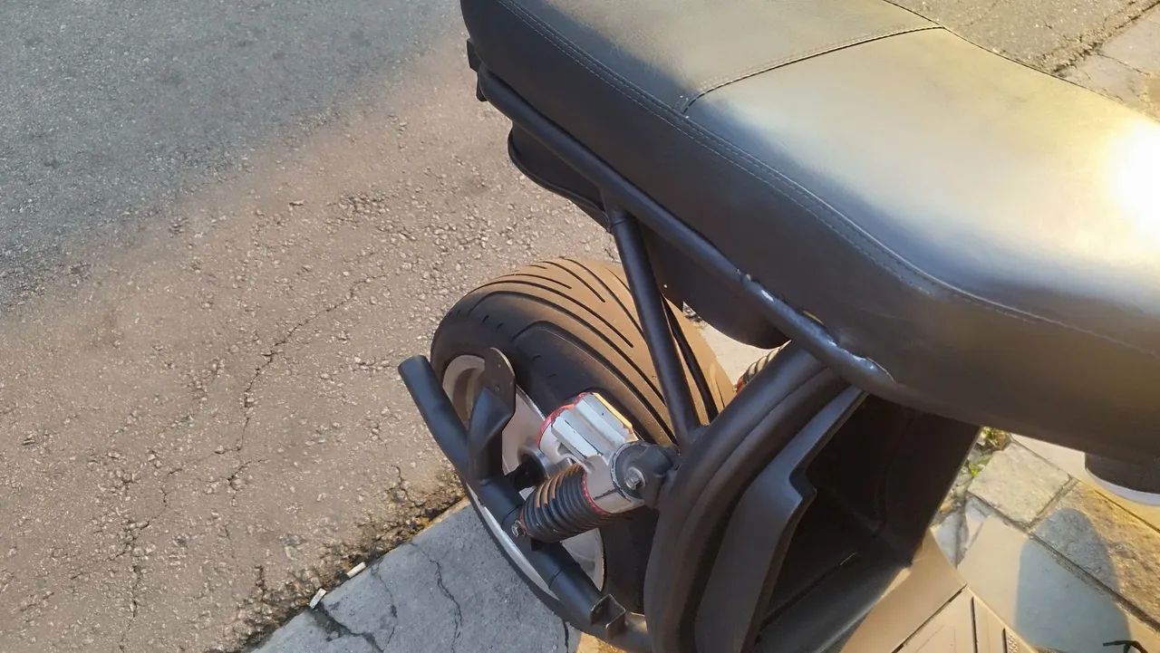 SCOOTER ELÉTRICA USADA 3000W