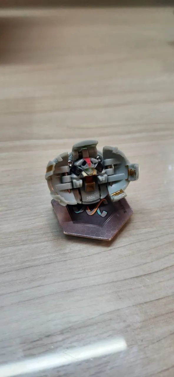 Bakugan Haos Laserman B1