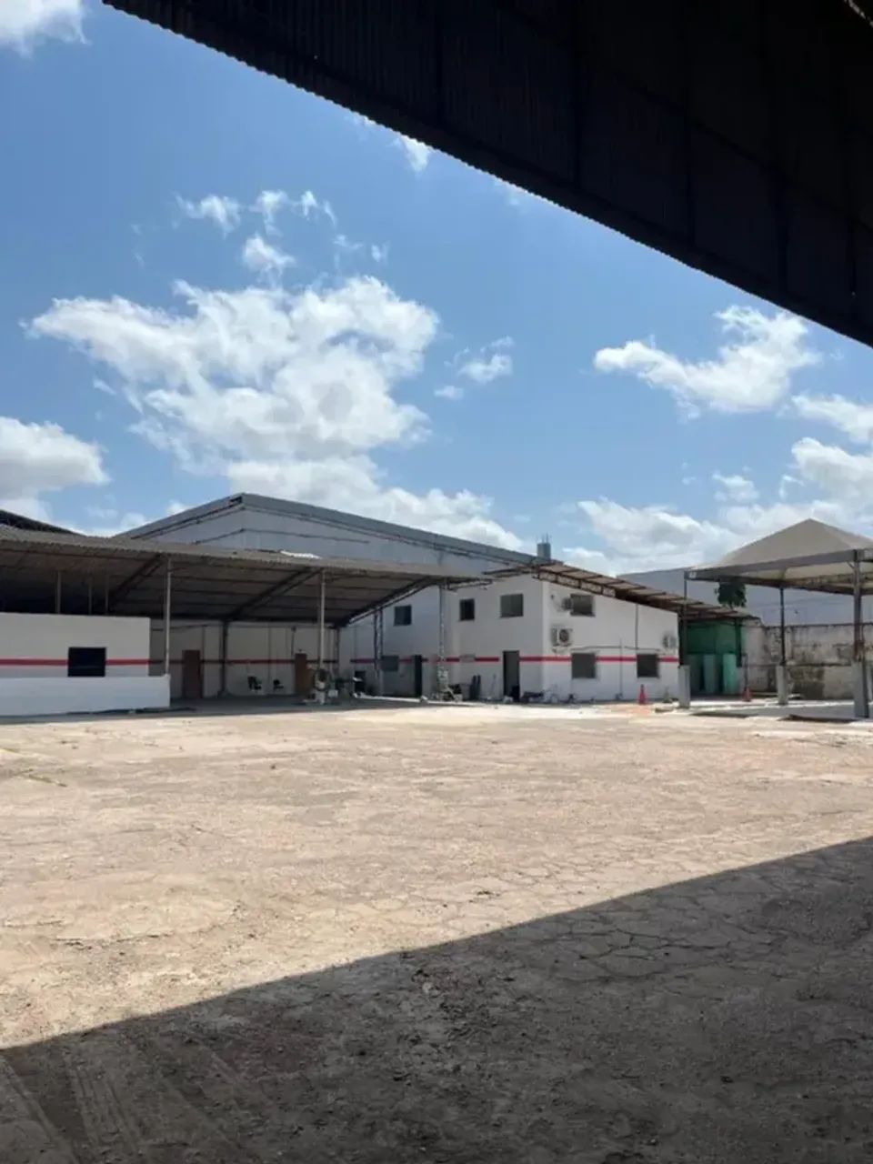 # Galpão Comercial fp8877  com 3.500 m² Próximo à BR - Foto 3