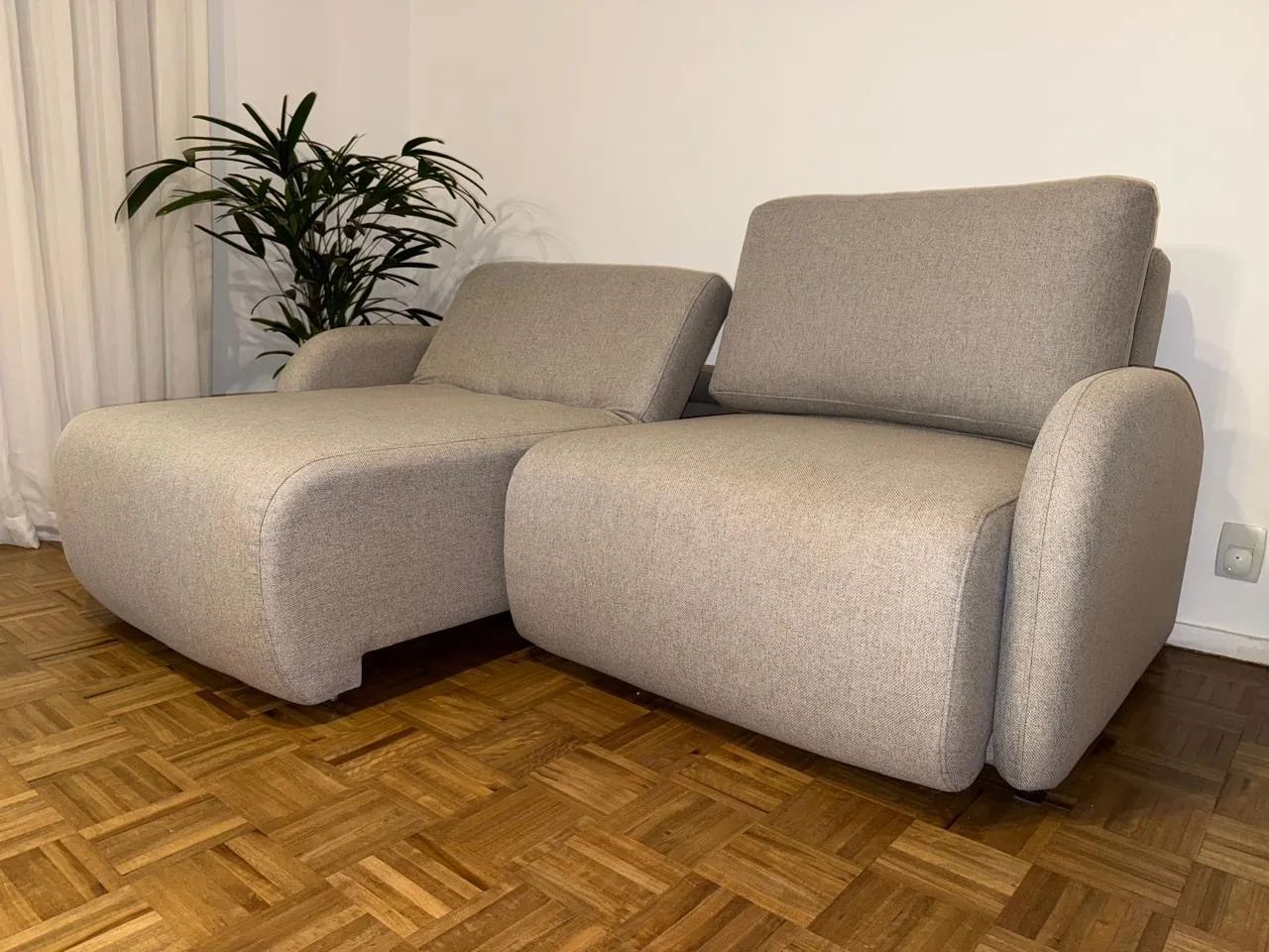 Vendo Sofá e Cadeiras Chaire Italiana - Foto 4
