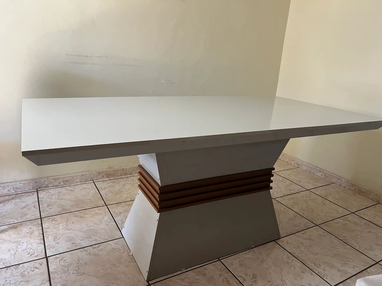 Mesa de Jantar 1,80 x 90