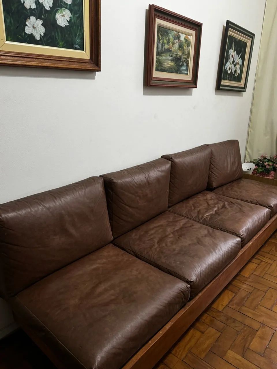 SOFÁ DE COURO  - Foto 2