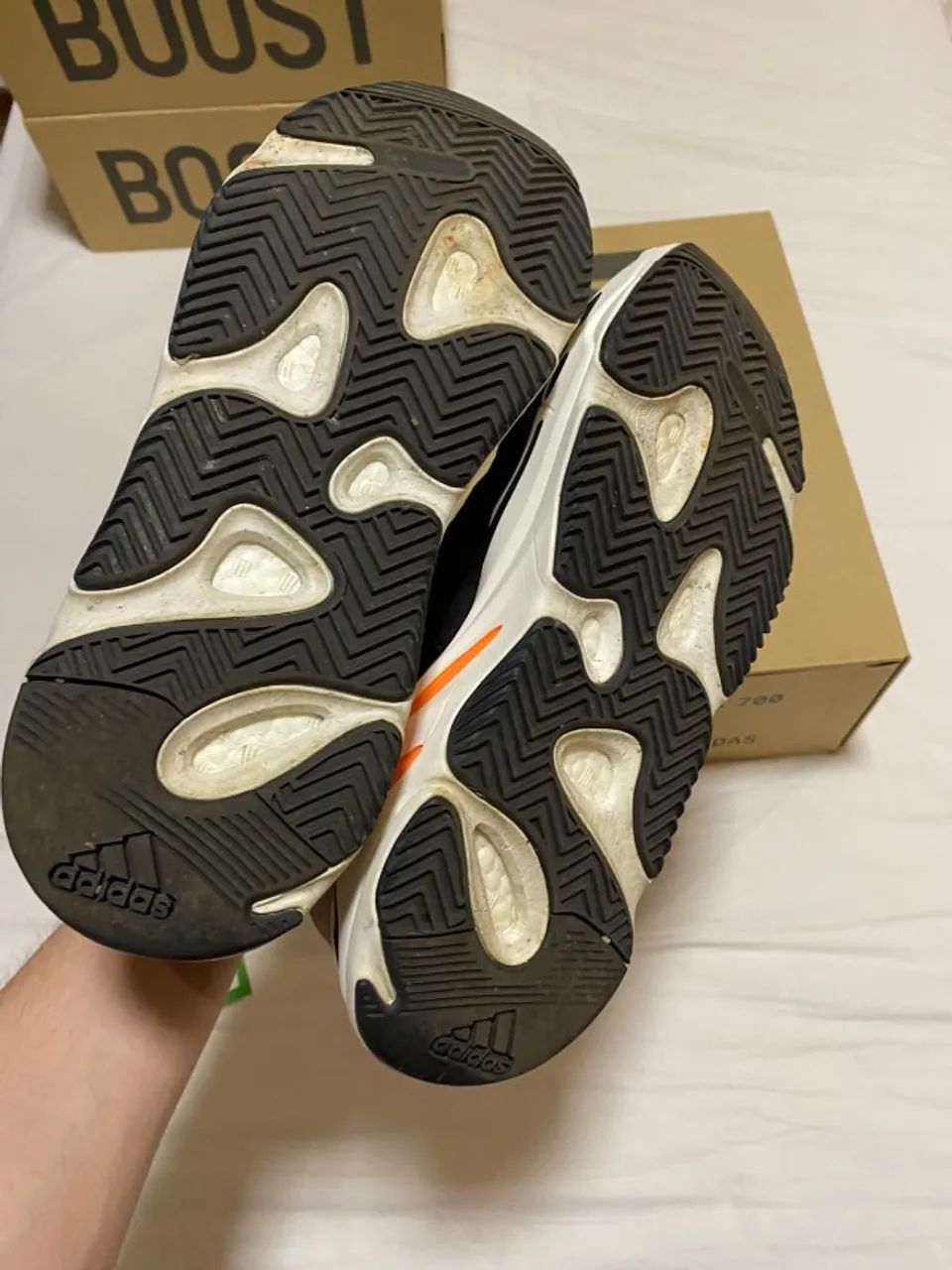 Yeezy 700 Wave Runner - Foto 4