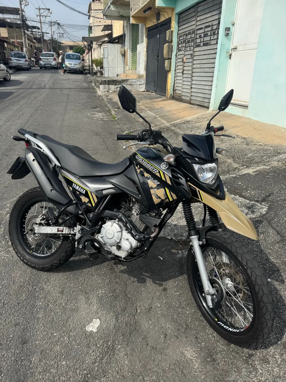 Crosser z