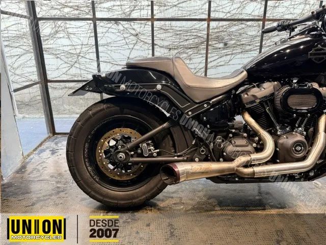 HARLEY-DAVIDSON SOFTAIL FAT BOB 114 - Foto 4