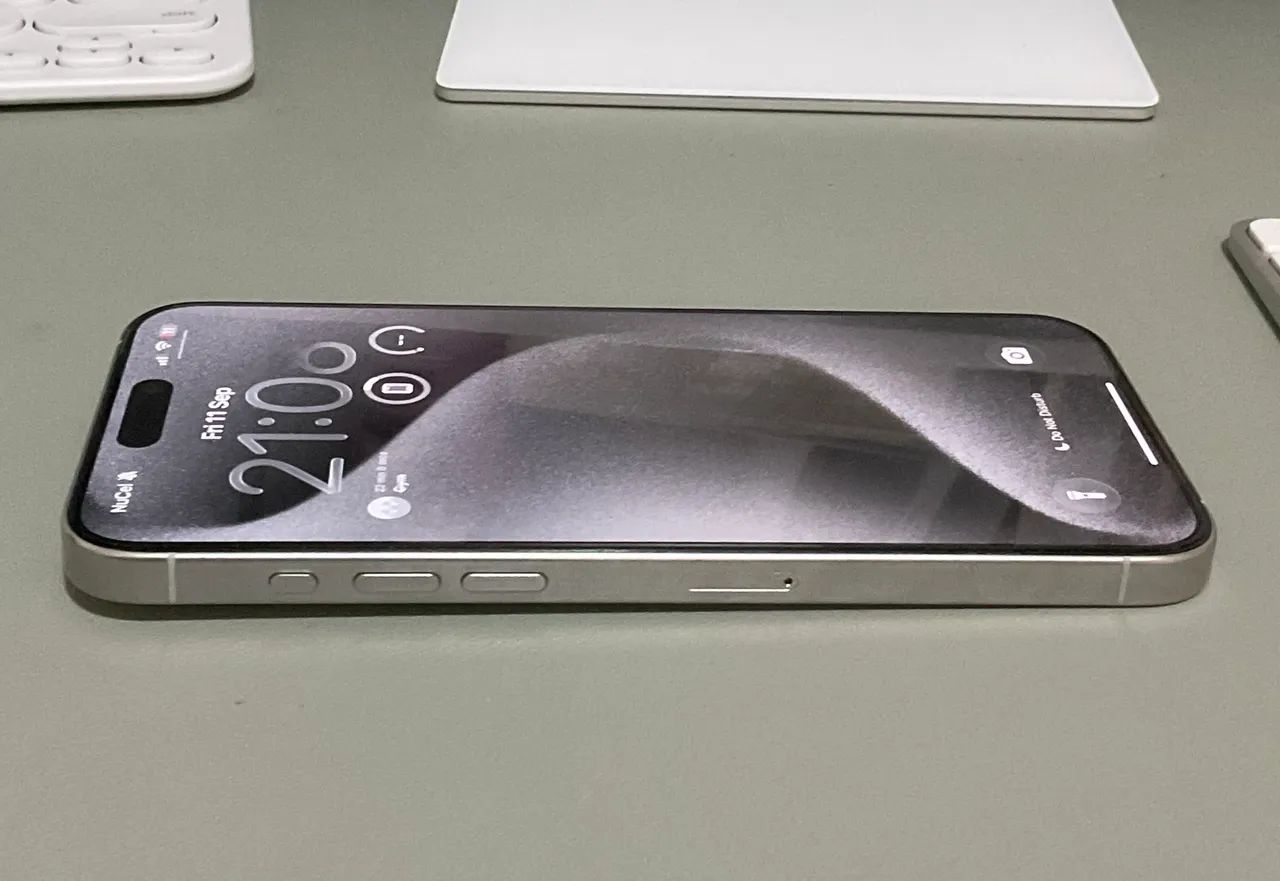 Iphone 15 Pro Max 1TB - Foto 2
