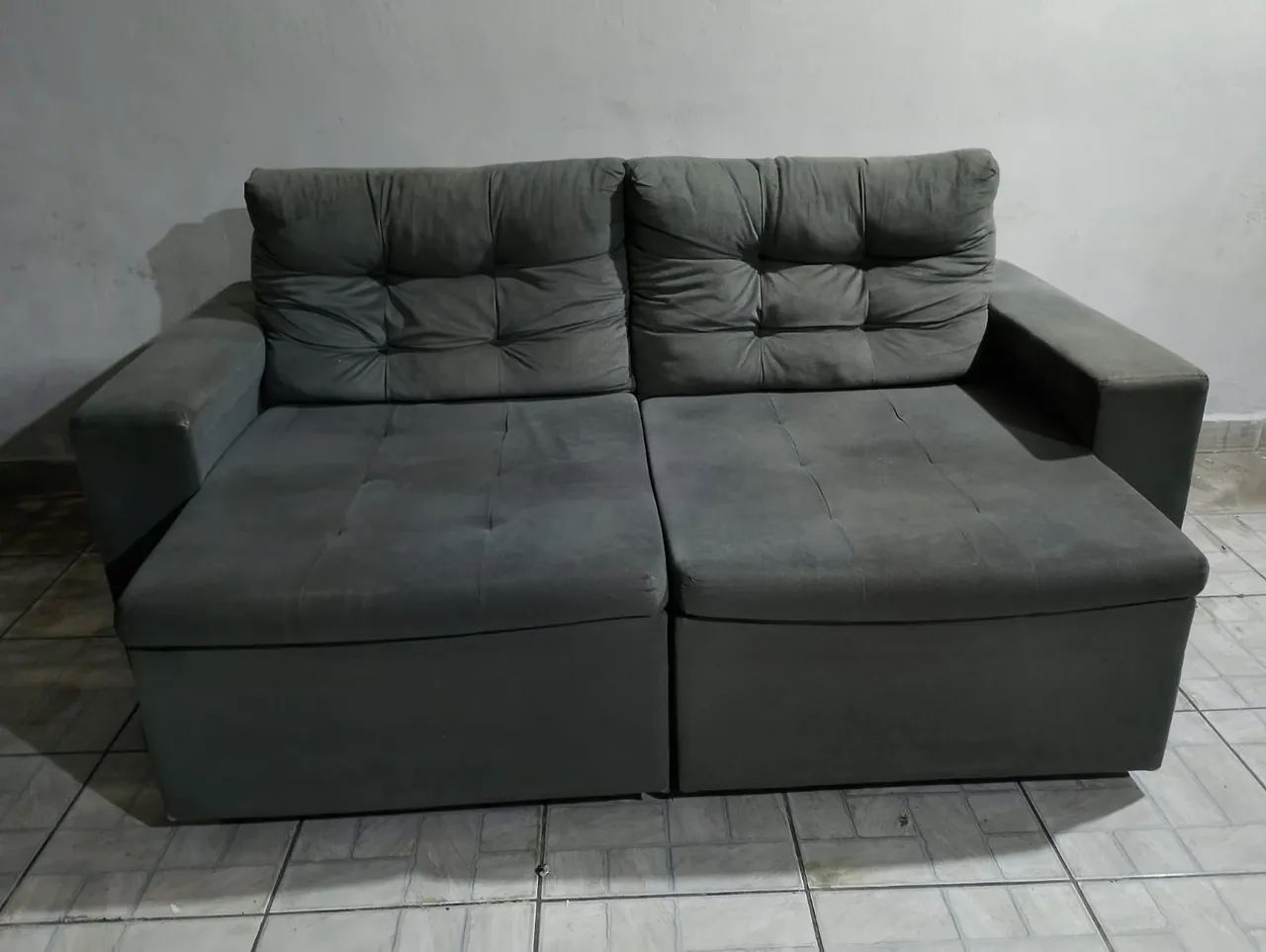 Sofa retrátil e reclinavel cinza - ENTREGO! - Foto 4