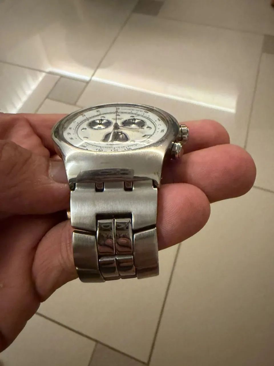 SWATCH PRATA CARA BRANCA  - Foto 4