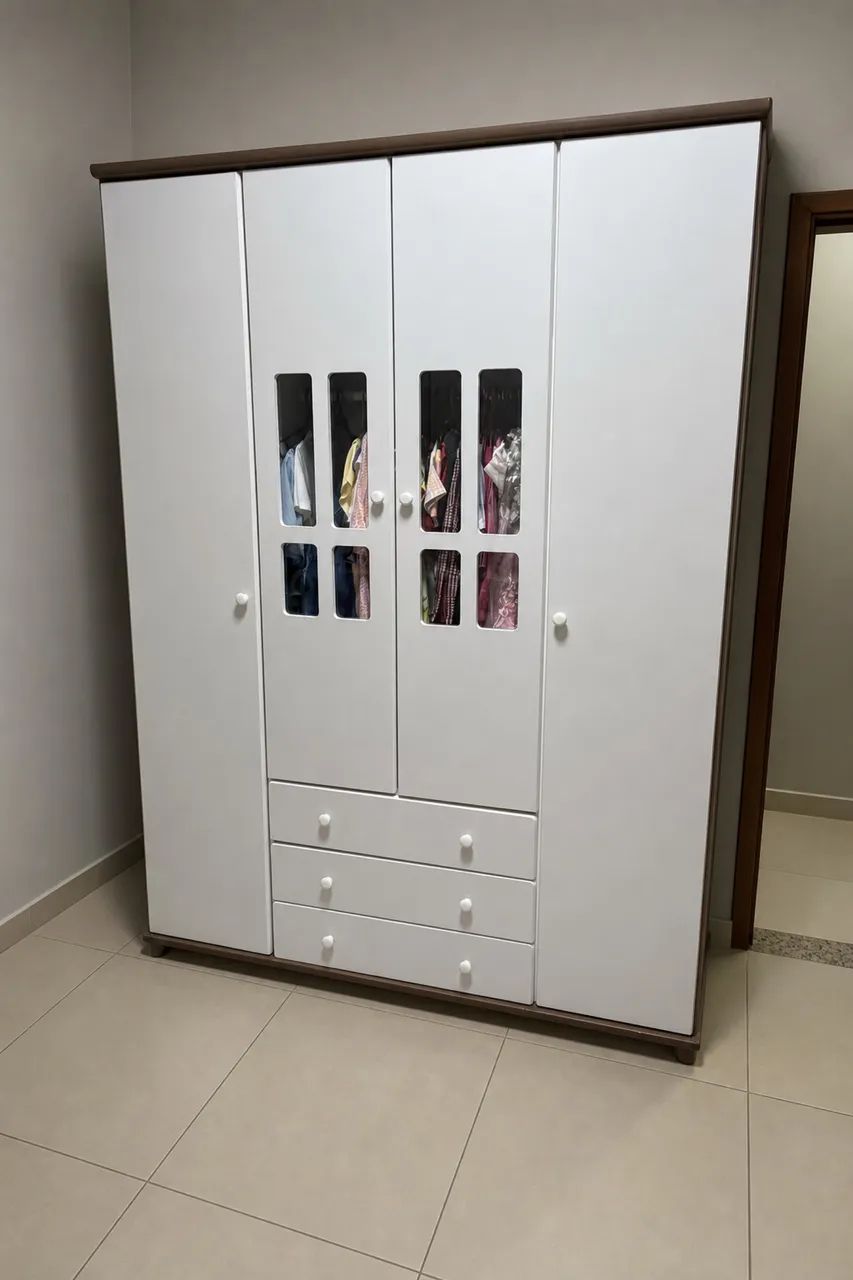 Guarda Roupa e Cômoda Infantil 