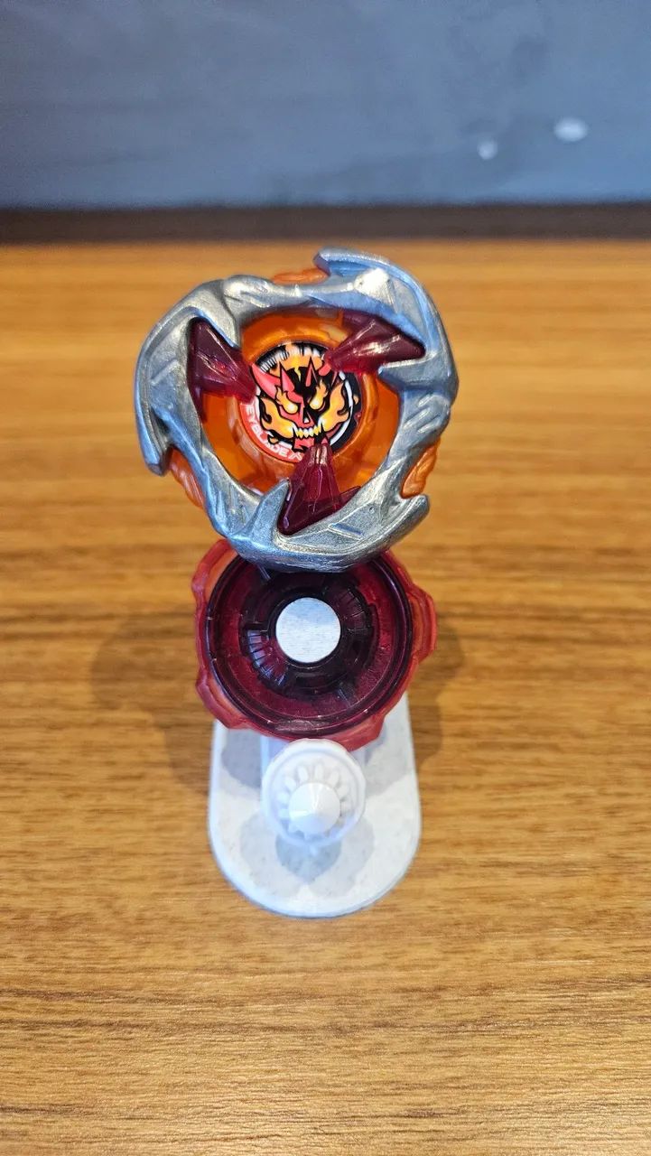 Beyblade X Hells Hammer 5-80 HN