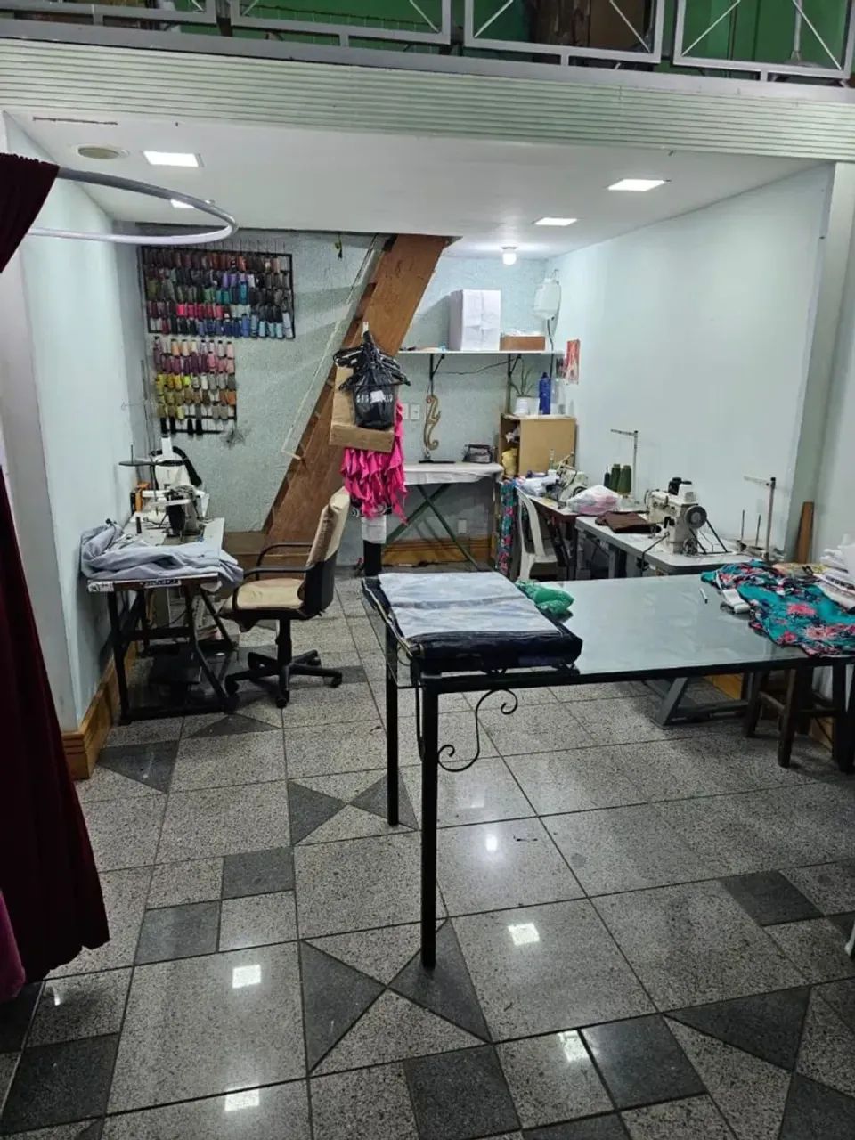 Loja com mezanino em Centro Comercial na Glória - Foto 5