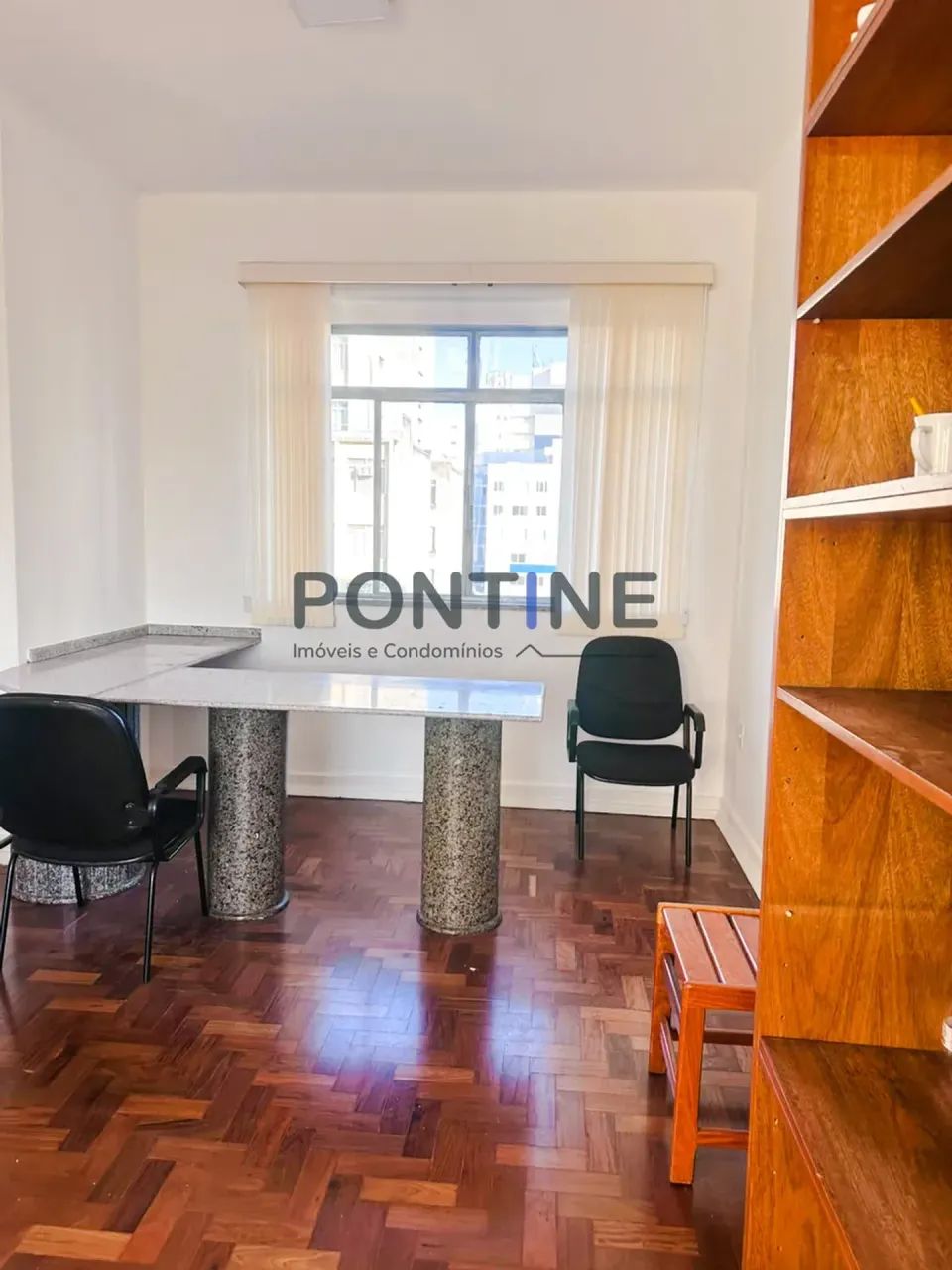 Sala comercial na República com 40m² e banheiro - Foto 5