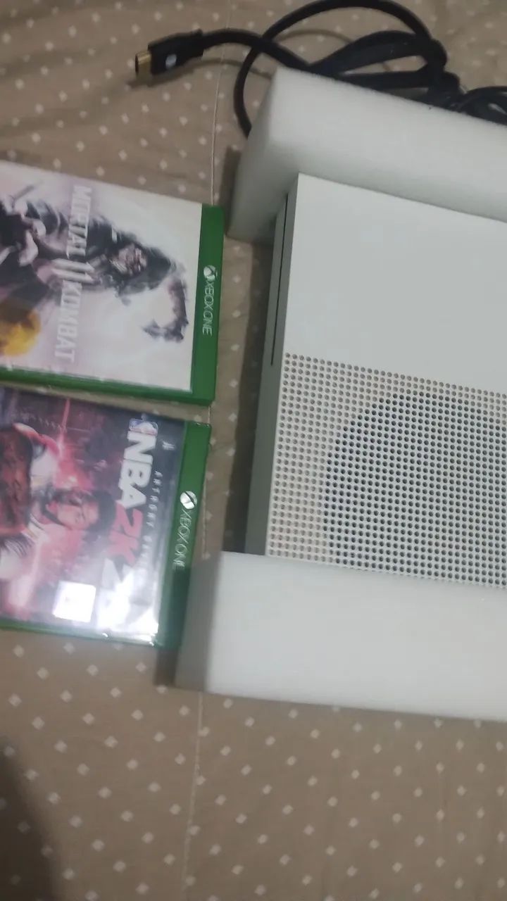 Xbox one 1 TB branco  - Foto 4