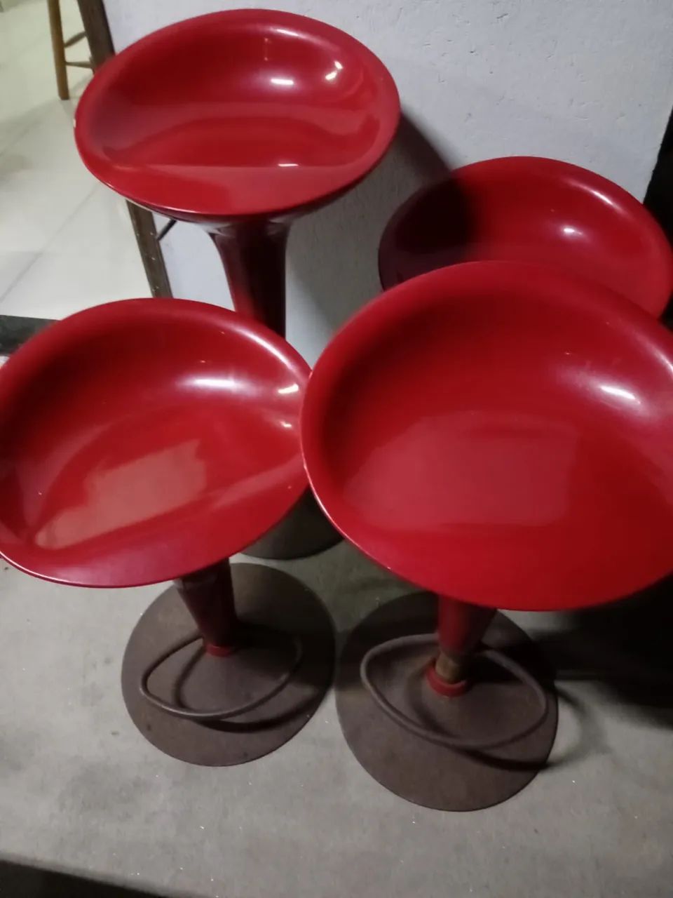 BANQUETAS ALTAS VERMELHA