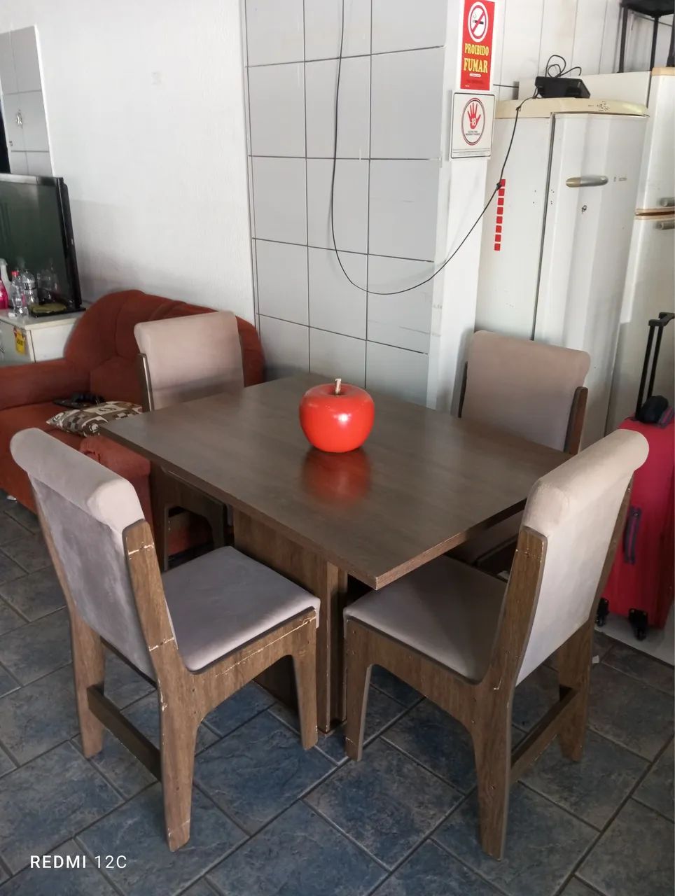 Mesa com 4 cadeiras  - Foto 5