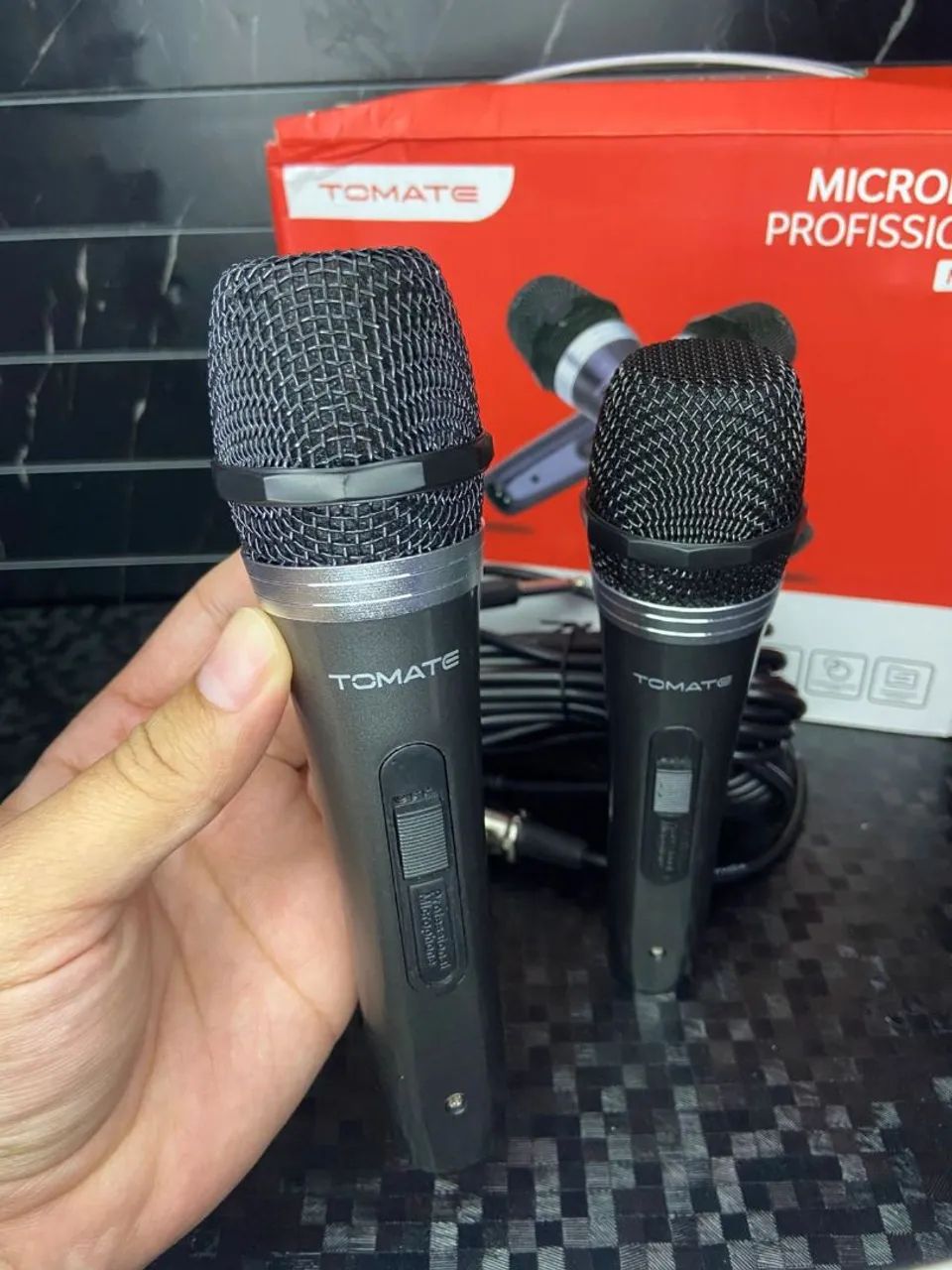 MICROFONE PROFISSIONAL DUPLO COM FIO METAL MT-1003 - TOMATE  - Foto 2
