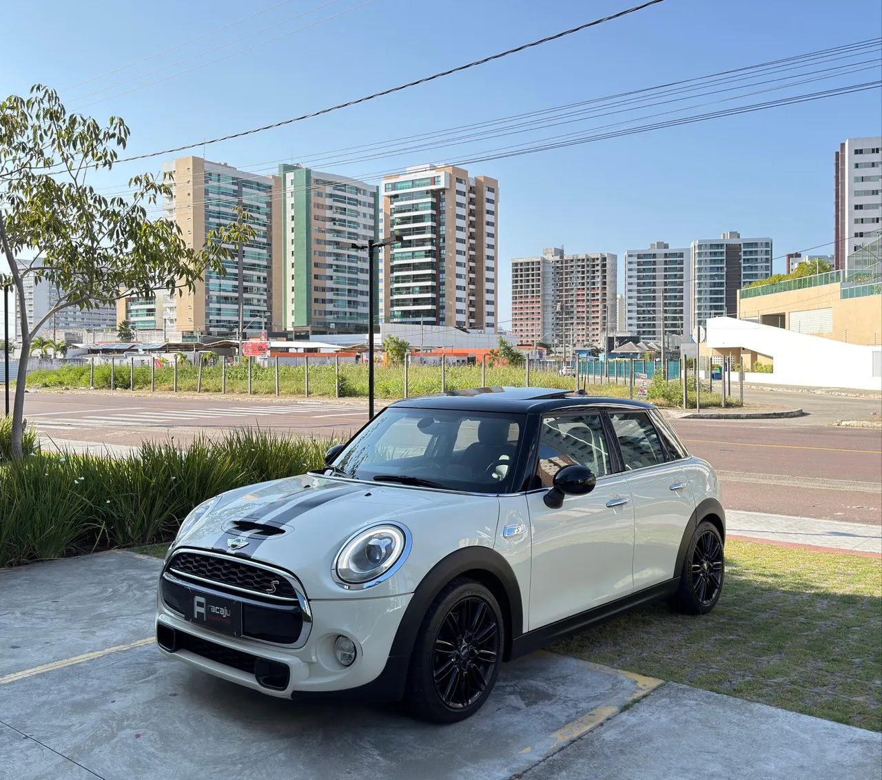 Mini Cooper S 2.0 Turbo 16V 5P Aut. 2017