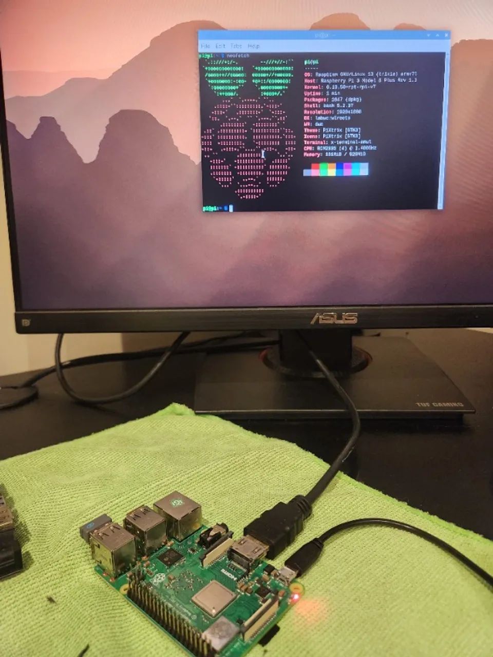 RASPBERRY PI 3 MODEL B+
