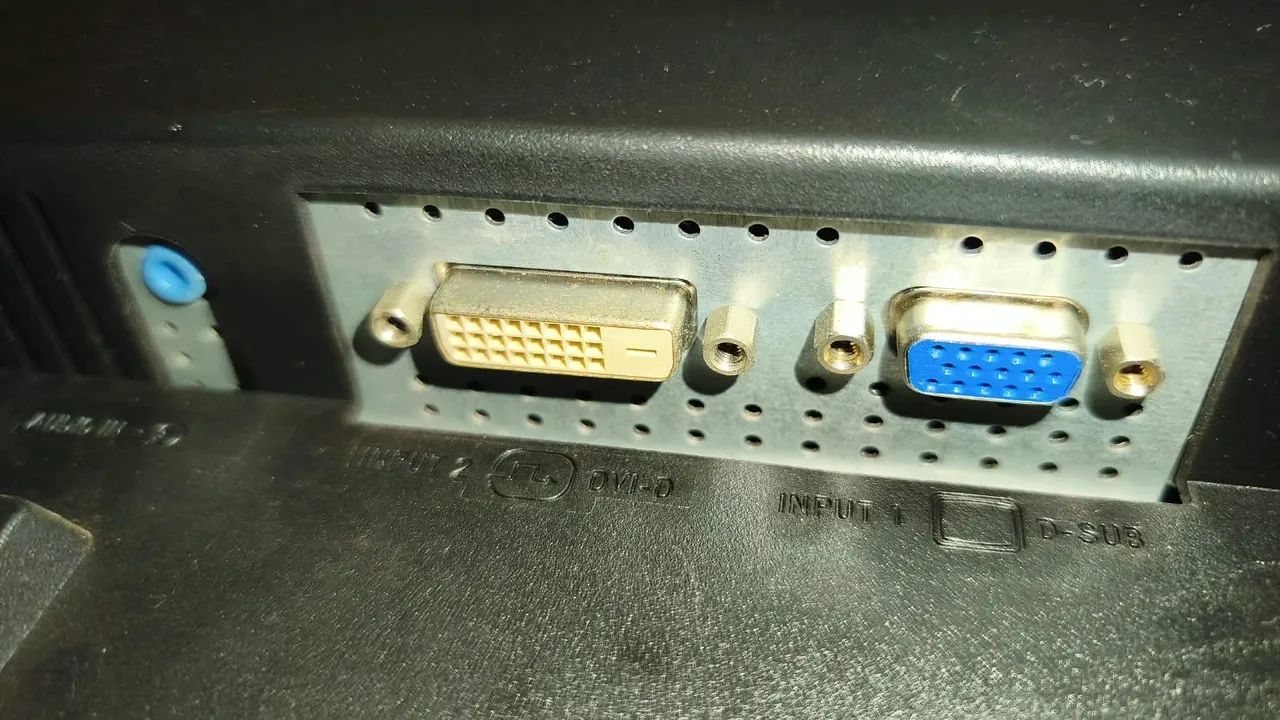 MONITOR AOC 19 POLEGADAS  - Foto 5