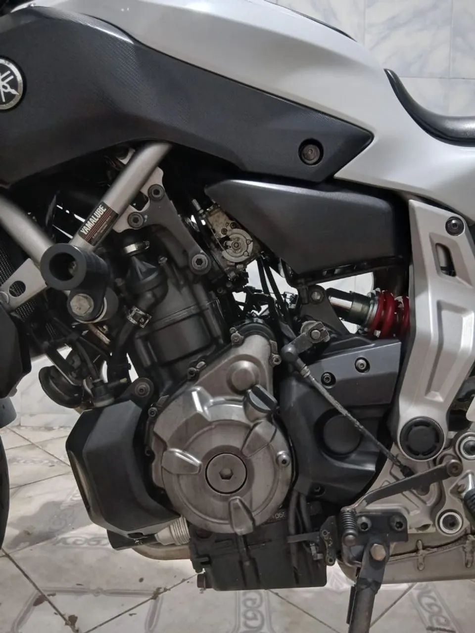 Yamaha MT 07  - Foto 5
