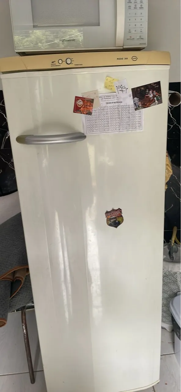 Geladeira Electrolux Prosdócimo R34 - Qualidade e Durabilidade