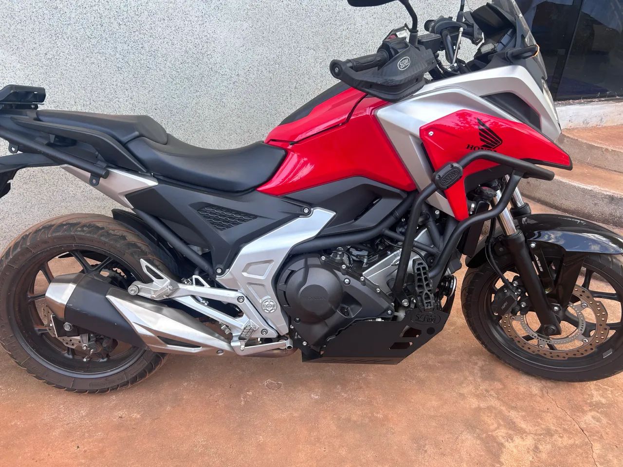 Nc 750 x DCT autom ática - Foto 2