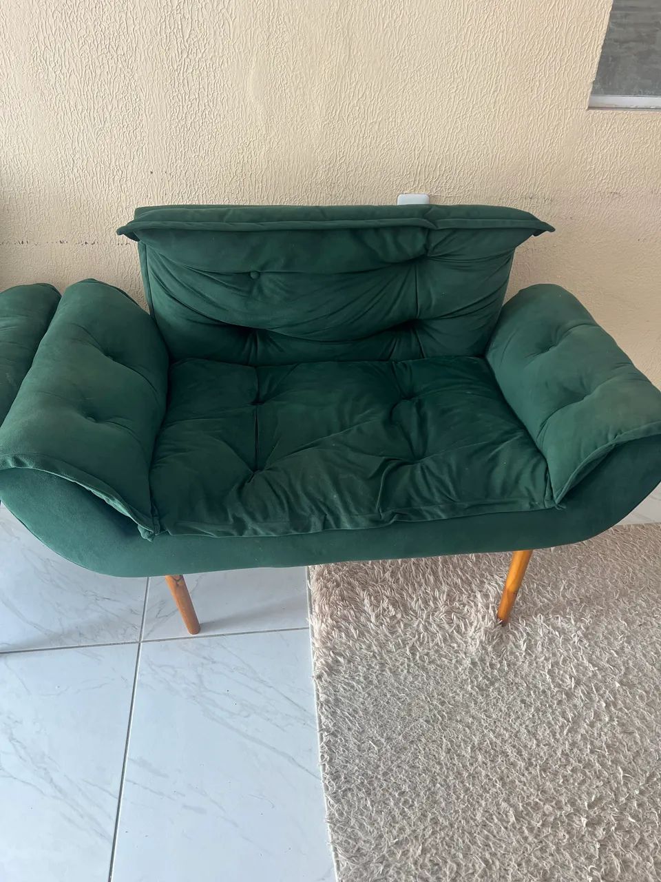 Poltronas confortáveis semi novas 
