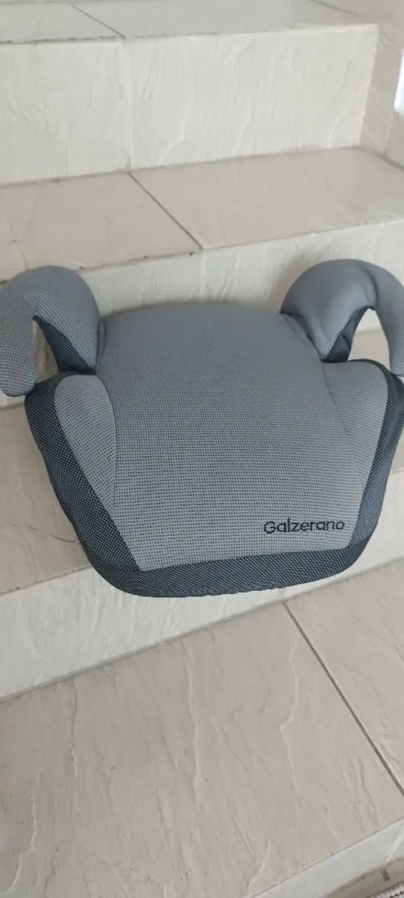 Cadeira assento Galzerano cinza 