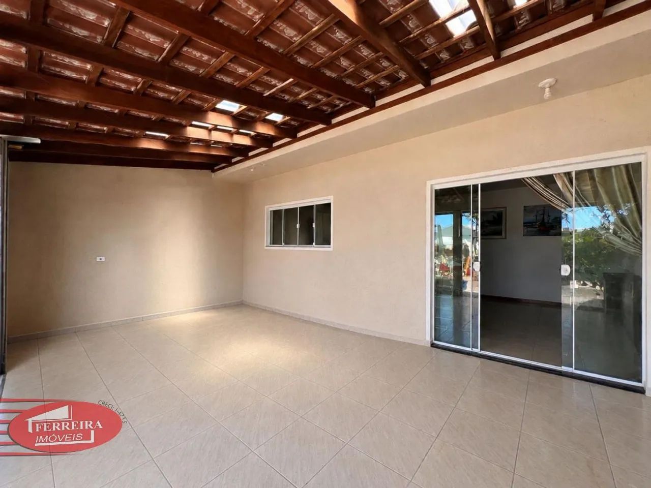 Casa com Terreno Amplo Pertinho do Mar - Foto 3