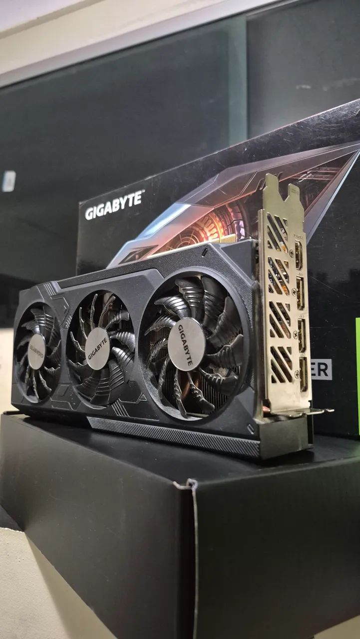 RTX 4070 Super 12GB Gigabyte Windforce - Foto 3