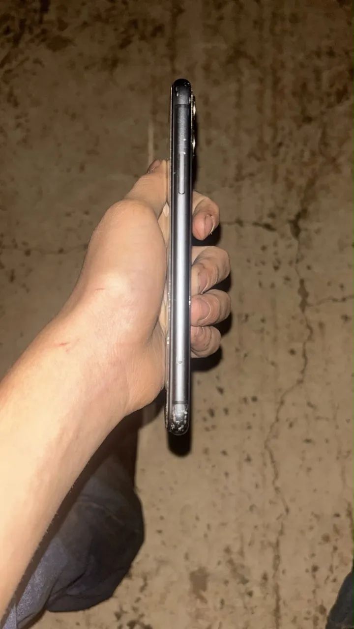 Vende-se iPhone 11 normal 64 gigas  - Foto 5