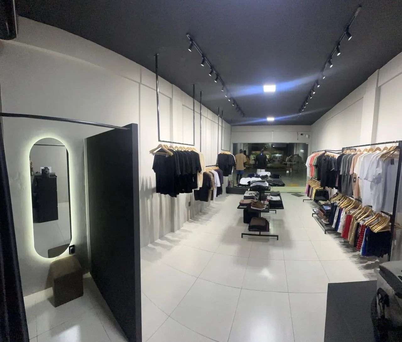 Loja toda a venda! OPORTUNIDADE ? - Foto 2