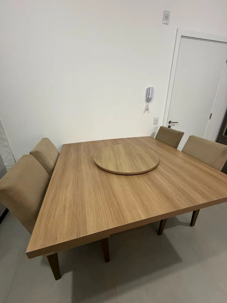 Mesa de jantar com cadeiras - Foto 5