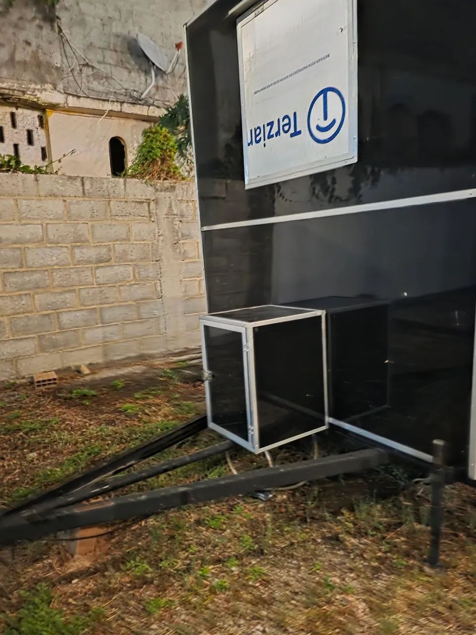 TRAILER PARA LANCHES SEMI-NOVO COMPLETO COM APENAS 1 ANO DE USO - Foto 2