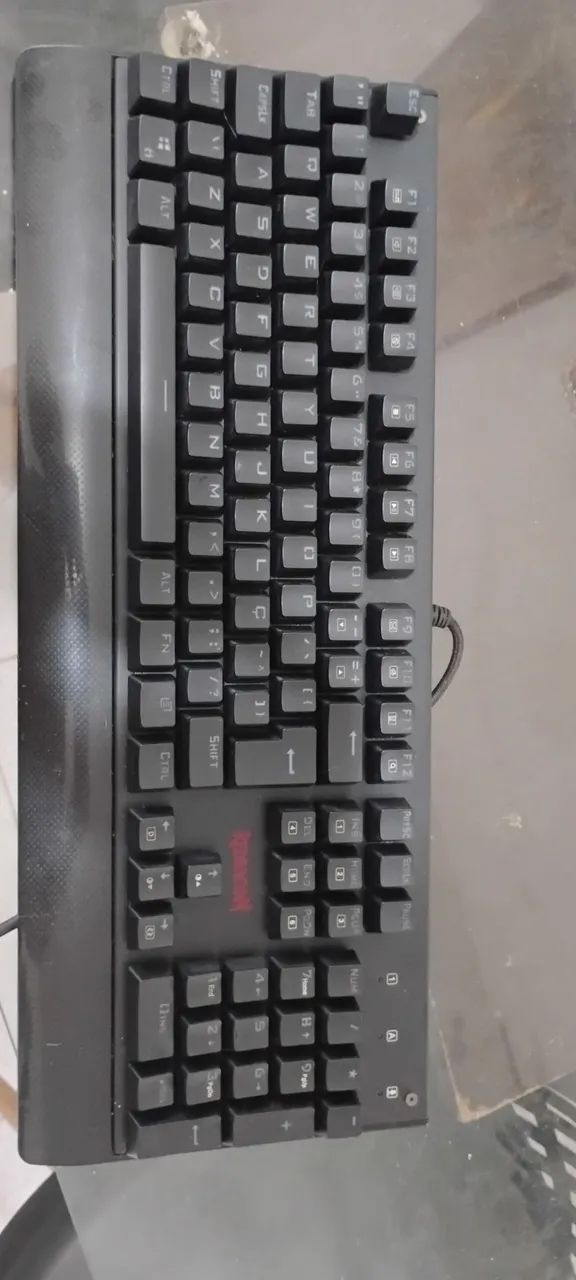 Teclado mecânico 100% com switch azul da redrago K557RGB - Foto 2