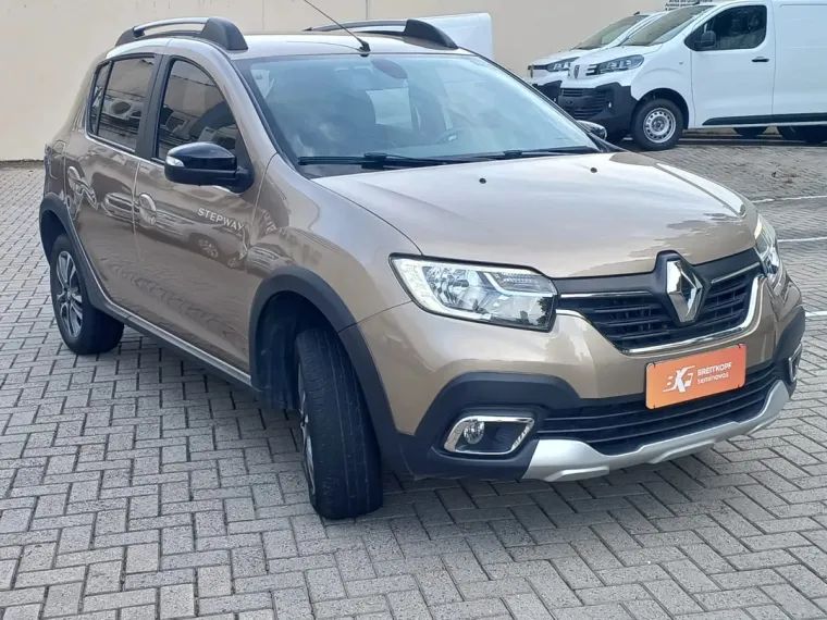 Renault Stepway Iconic Flex 1.6 16V Aut. 2023 - Foto 3