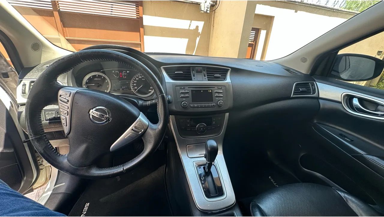 Nissan Sentra SV 2.0 FLEXSTART 16V AUT. 2016
