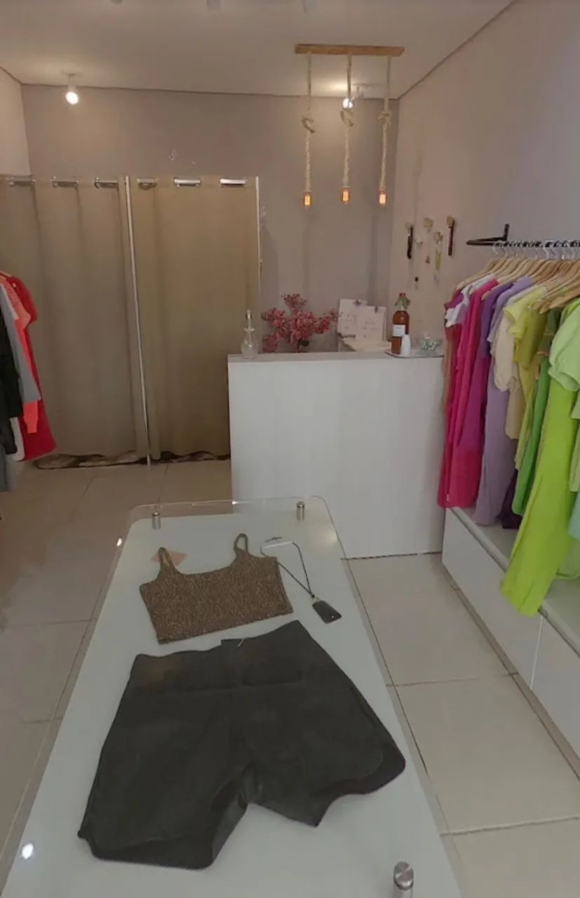 PASSA-SE LOJA DE MODA FEMININA - ESTRUTURA DE PONTO COMERCIAL MONTADA - Foto 4