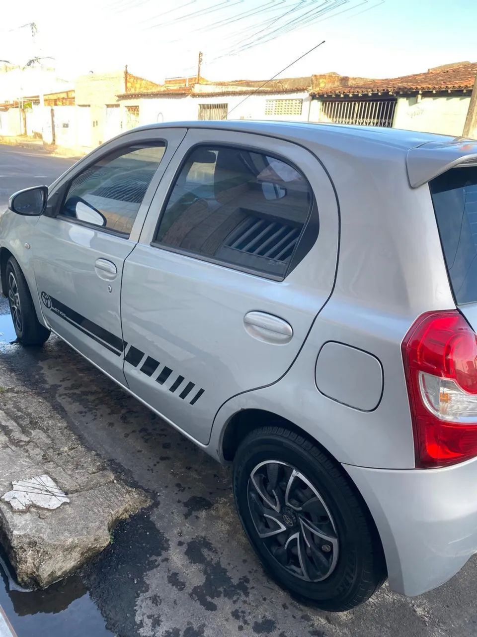 Alugo Etios - Foto 2