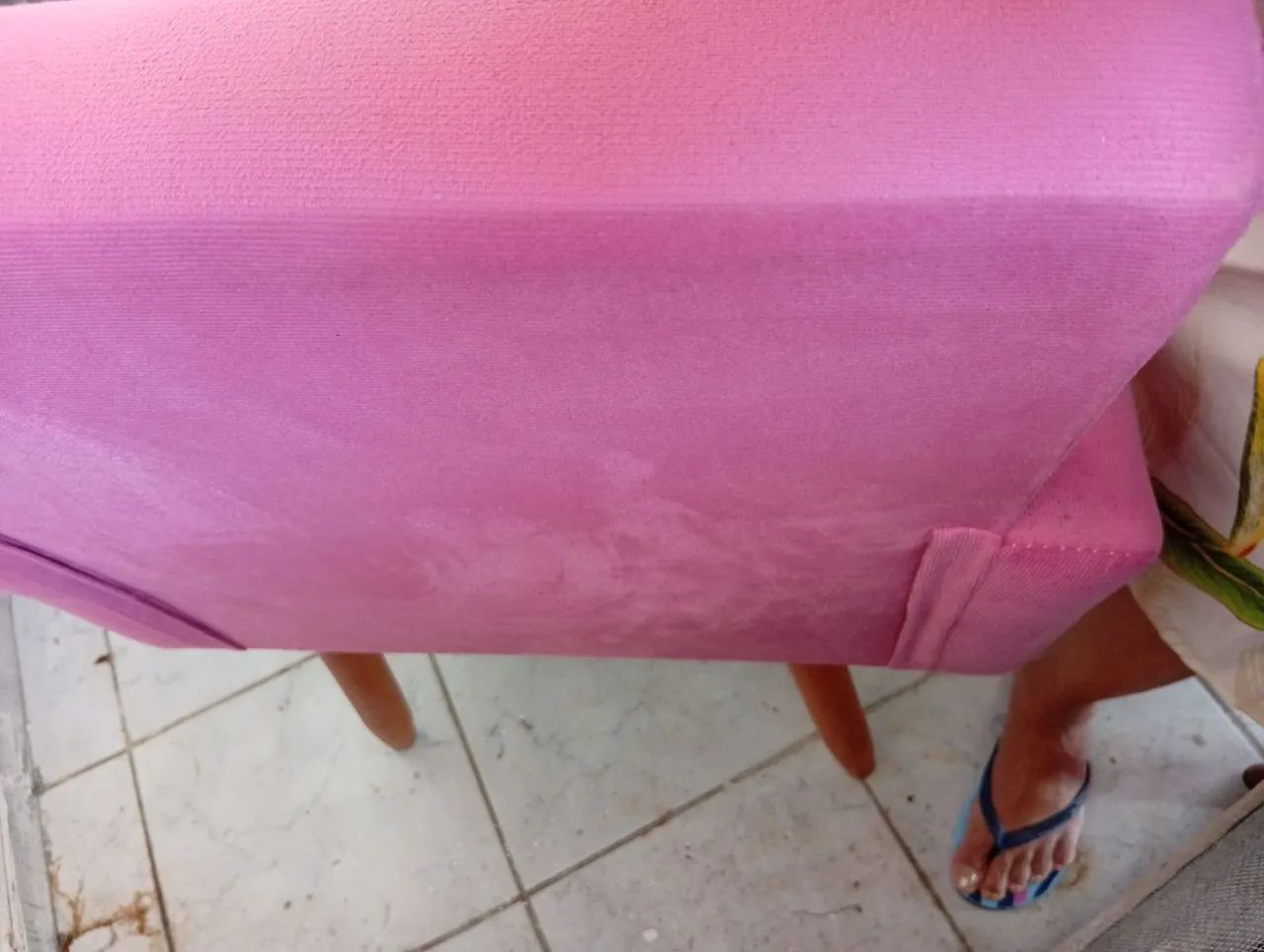 Vendo poltrona bom estado 70 reais pra vender logo - Foto 4