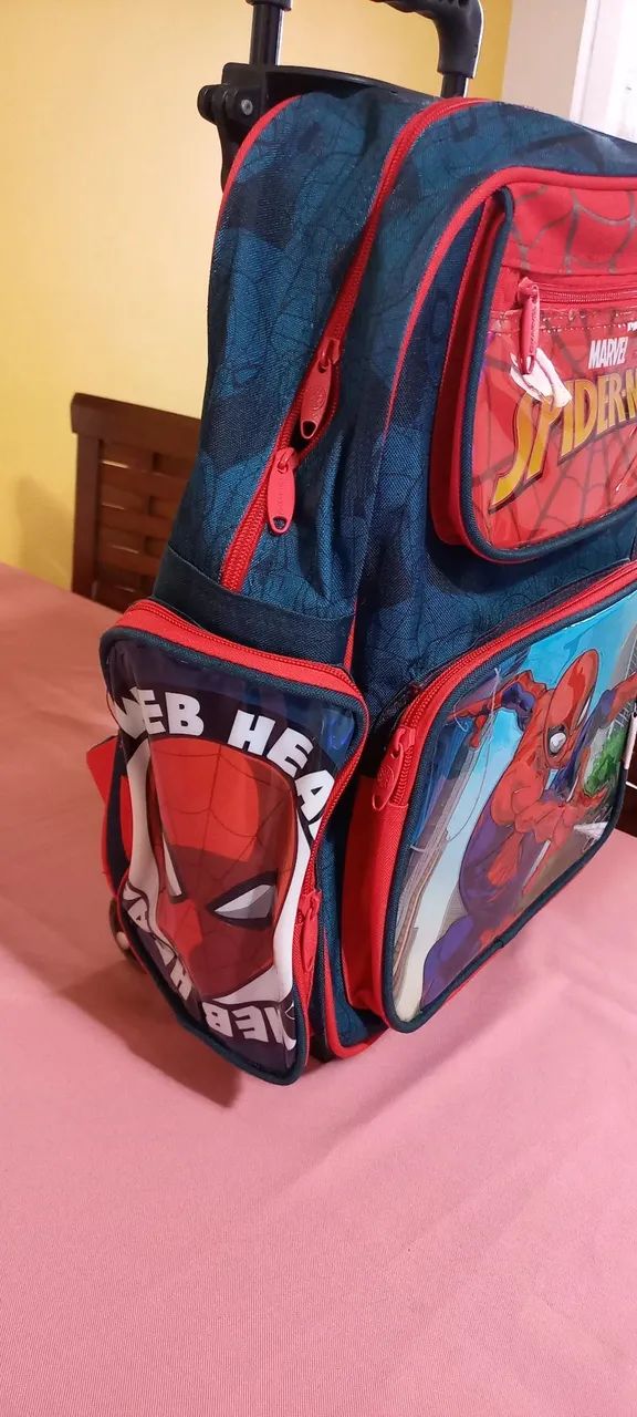 Mochila Escolar Homem Aranha - Foto 2
