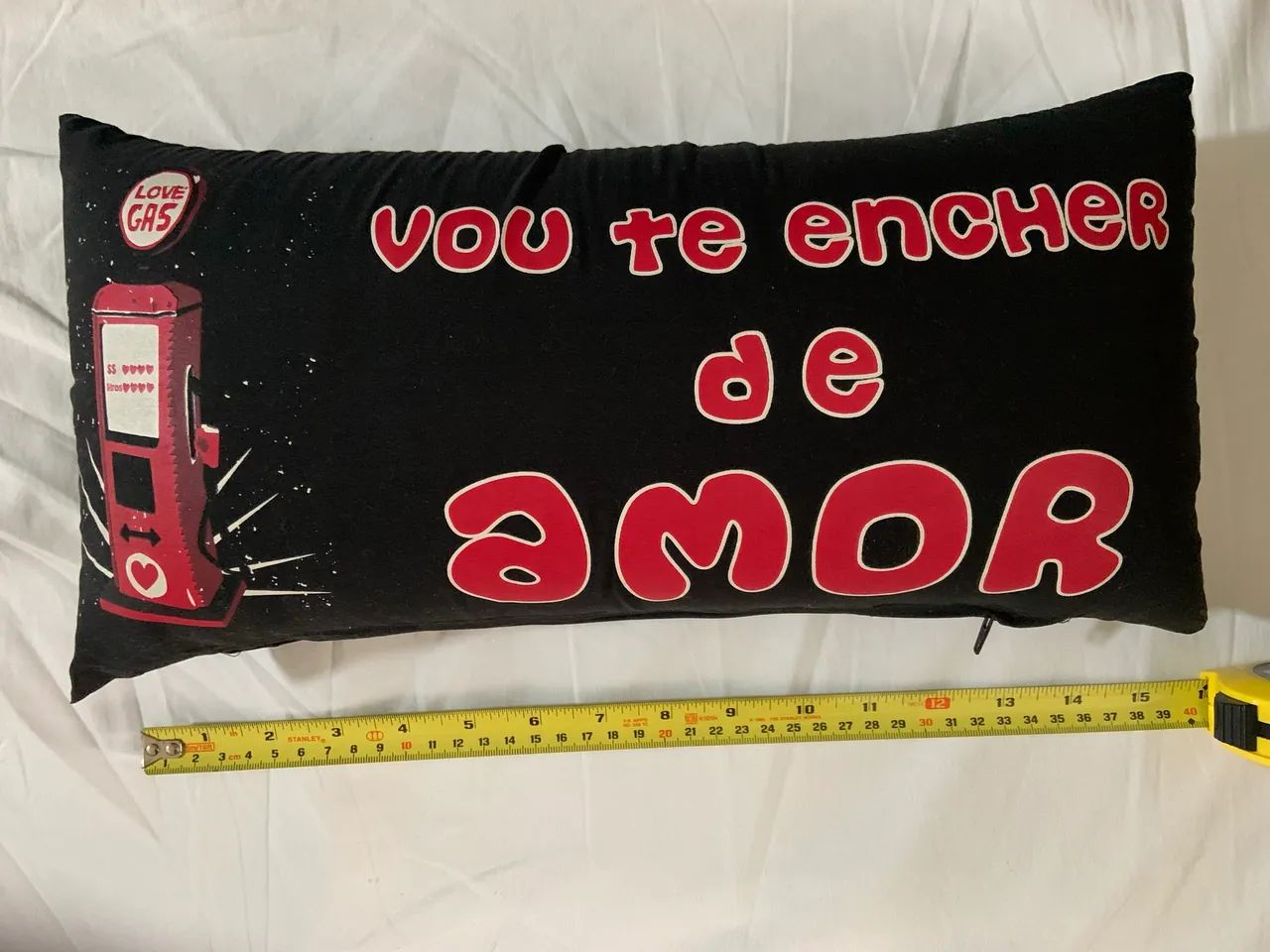 Almofada ou travesseiro retangular com dizeres e capa removível para lavar  - Foto 5