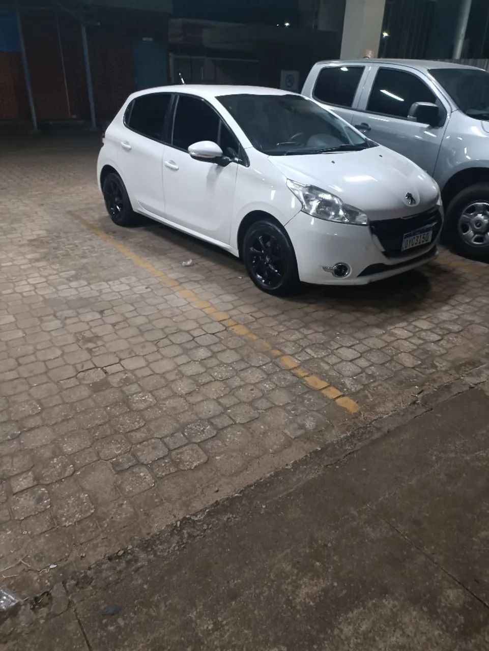 Peugeot 208 Active/active Pack 1.5 Flex 8V 5P 2015 - Foto 4
