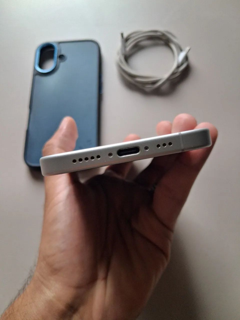 iPhone 16  - Foto 3