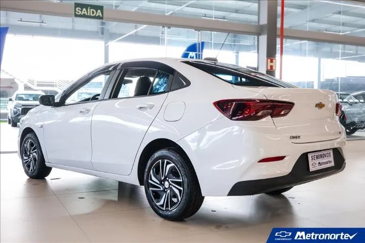 Chevrolet Onix Plus LT 1.0 12V Flex Mec. 4P 2024 - Foto 4