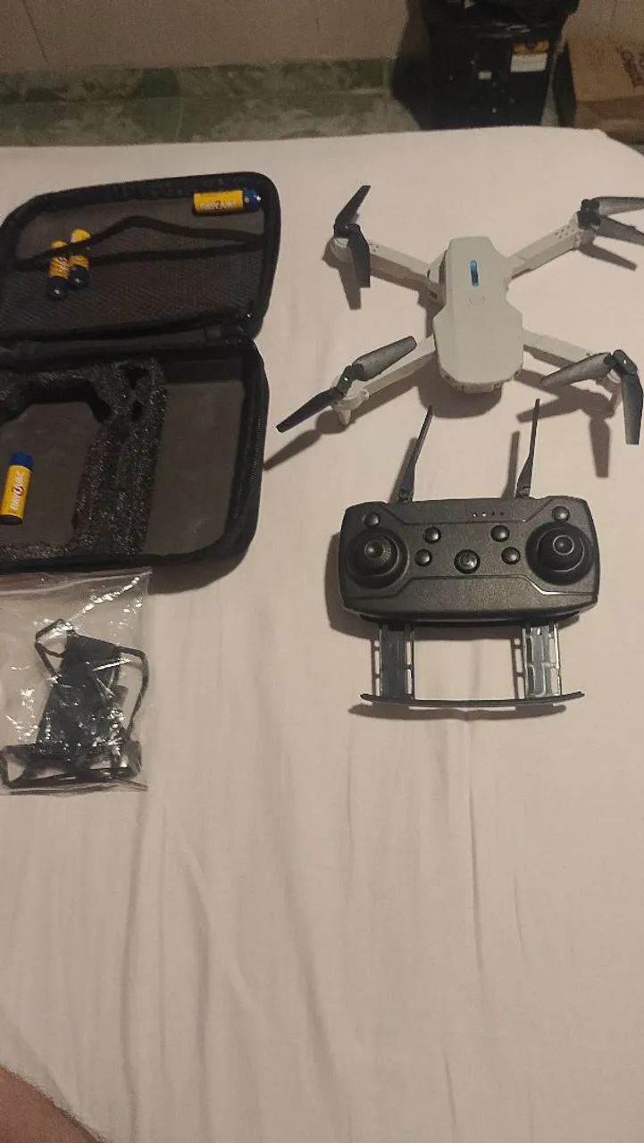 Drone com câmera e wifi