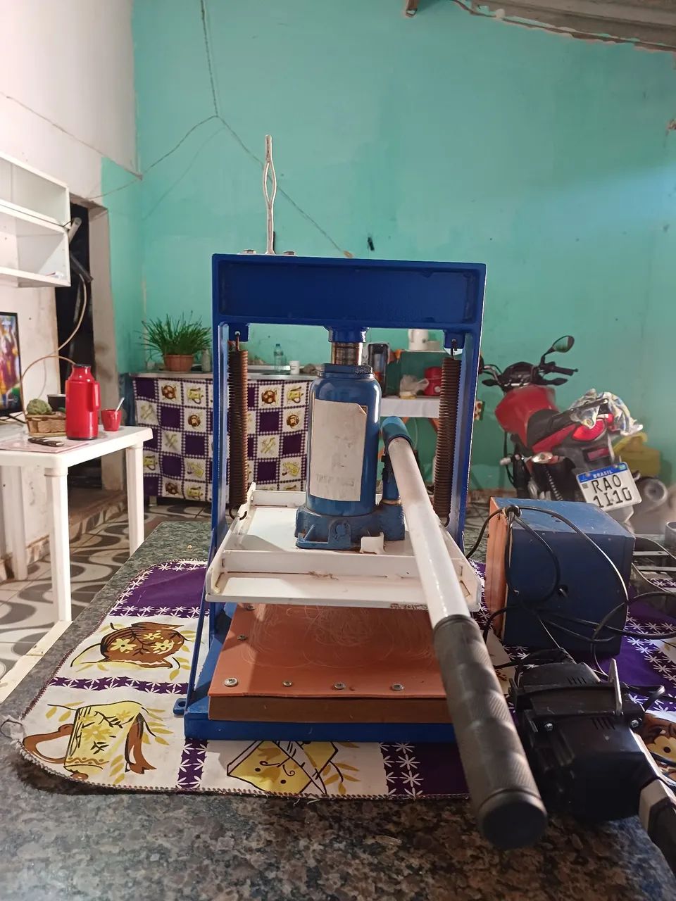 Máquina Manual de Fazer Chinelo à Venda