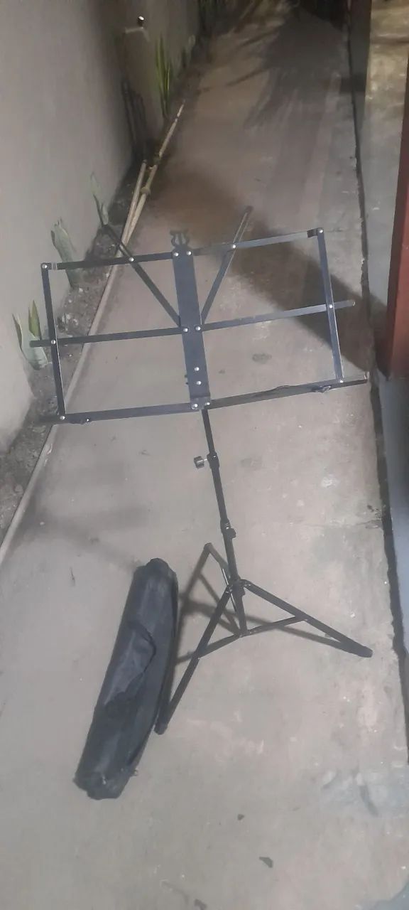 SUPORTE DE PARTITURA 