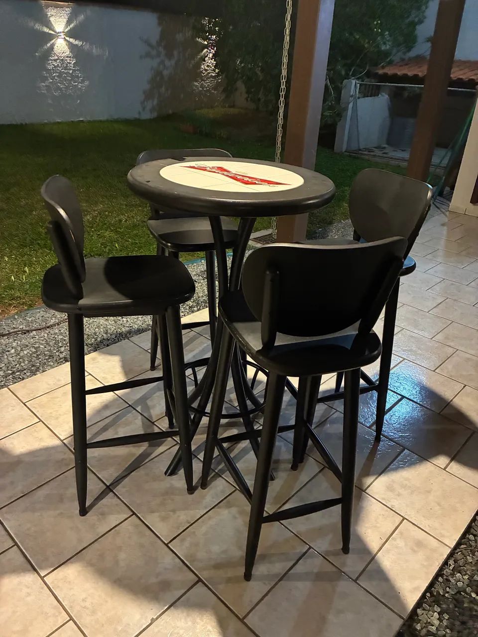 Mesa bistrô Budweiser 