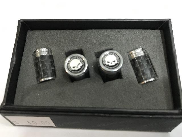 Bico de válvula carbono tampa antifurto pneu vários modelos - Foto 4